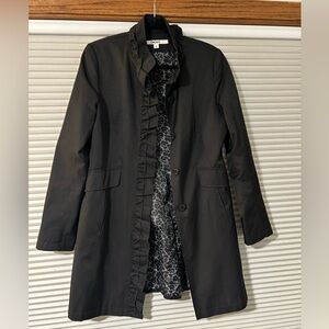 DKNY Sabring Ruffle Walker Midi Trench Coat Women’s Size M Black Exterior